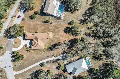 View/Area - 13101 Shadow Run Blvd, Riverview, FL 33569 photo 8 of 11
