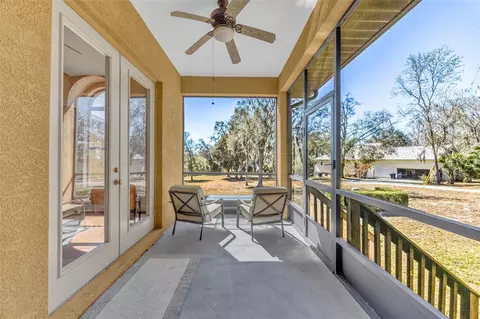 Exterior - 13101 Shadow Run Blvd, Riverview, FL 33569 photo 5 of 13