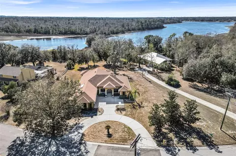 View/Area - 13101 Shadow Run Blvd, Riverview, FL 33569 photo 3 of 11