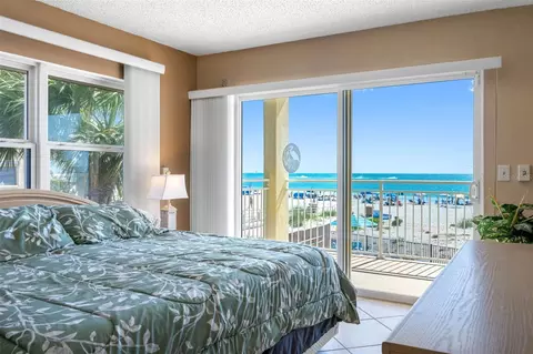 13000 Gulf Blvd #109, Madeira Beach, FL 33708