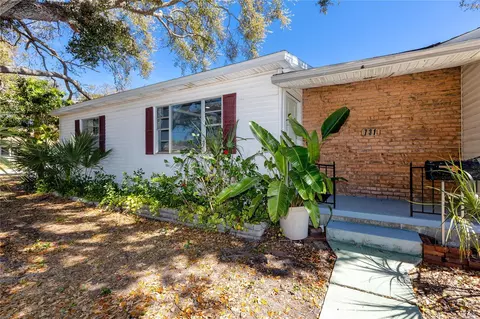 731 72nd St N, Saint Petersburg, FL 33710