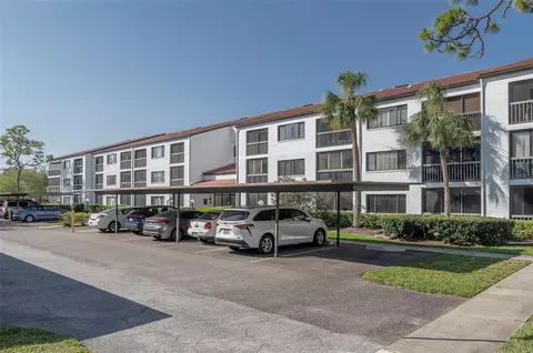 2595 Countryside Blvd #8311, Clearwater, FL 33761