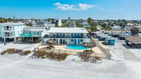 2700 Gulf Blvd #1E, Belleair Beach, FL 33786