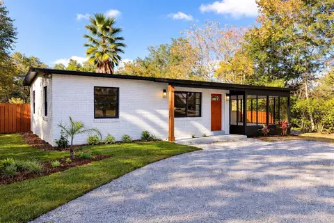 646 N Wellington Dr, Deltona, FL 32725