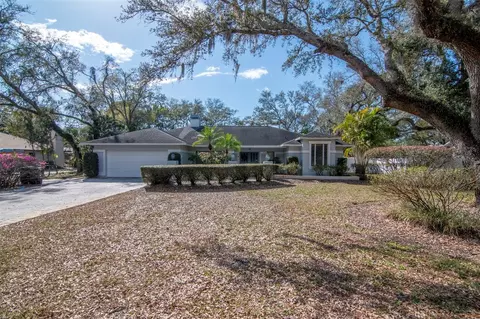 8440 Cranes Roost, New Port Richey, FL 34654