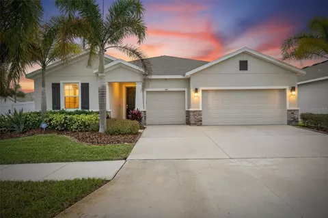 446 6th Ave NW, Ruskin, FL 33570