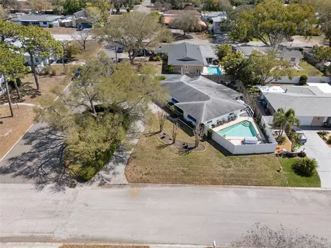 1841 Magnolia Dr, Clearwater, FL 33764