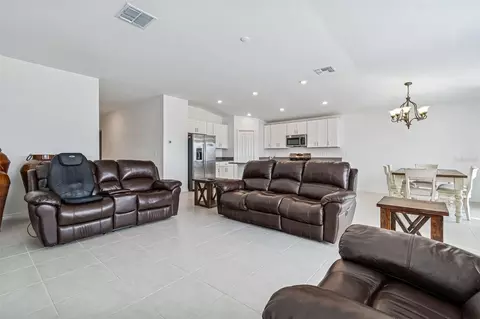 Living - 4530 Cozy Condor Ct, Bartow, FL 33830 photo 2 of 2