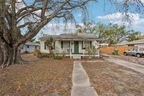 806 33rd Street Ct W, Bradenton, FL 34205
