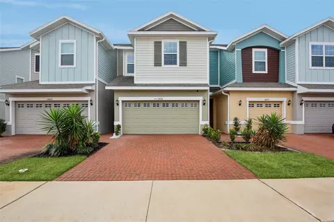 34196 Rogallo Ln, Wesley Chapel, FL 33545