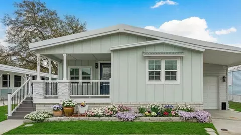 108 Dolphin Dr E, Oldsmar, FL 34677