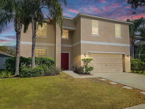 313 Shell Manor Dr, Ruskin, FL 33570