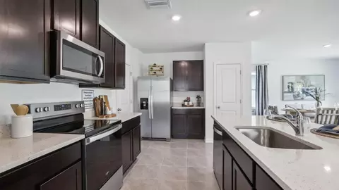 5261 Berry Bay Ave, Wimauma, FL 33598 photo 6