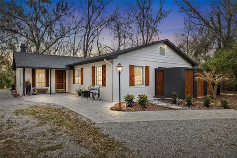 6906 Valrie Ln, Riverview, FL 33569