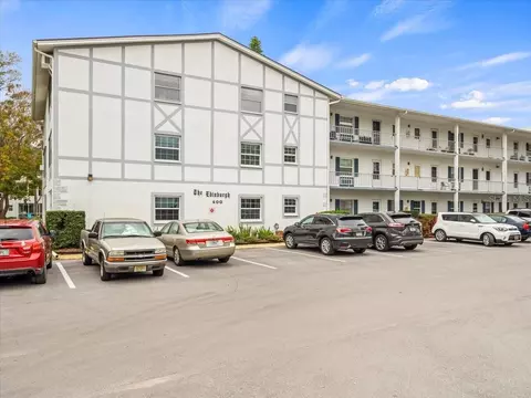 400 Glennes Ln #201, Dunedin, FL 34698