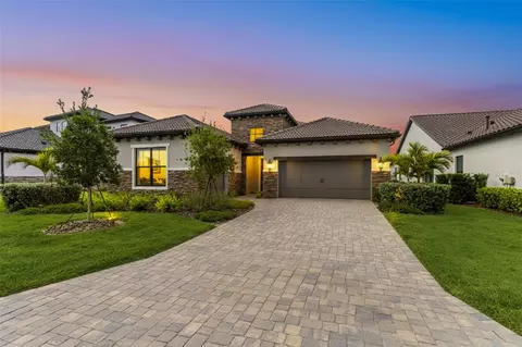 496 Bocelli Dr, North Venice, FL 34275