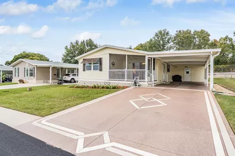 37443 Gill Ave, Zephyrhills, FL 33541