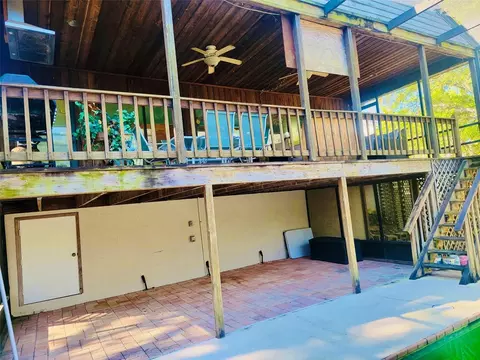 Exterior - 585 E Foresthill Pl, Hernando, FL 34442 photo 2 of 6