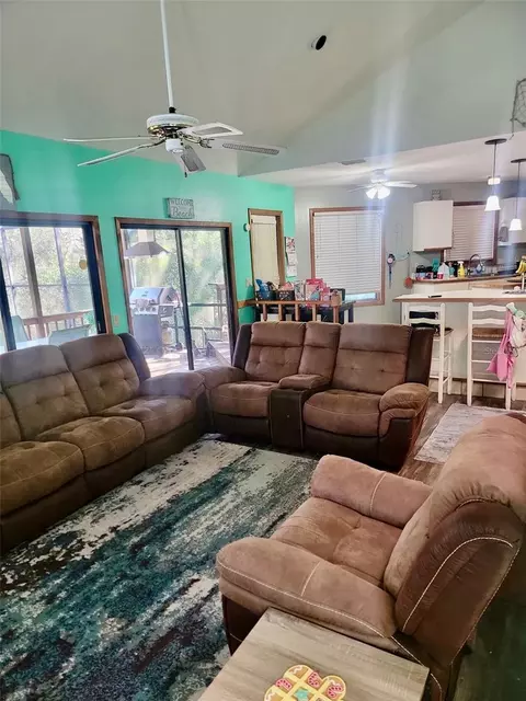Living - 585 E Foresthill Pl, Hernando, FL 34442 photo 2 of 3
