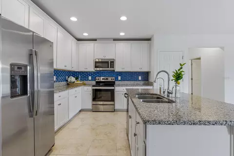 Kitchen - 12218 Gothic Rd, Spring Hill, FL 34610 photo 3 of 4
