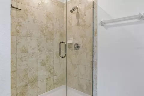 Bath - 12218 Gothic Rd, Spring Hill, FL 34610 photo 2 of 4