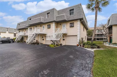 12465 2nd St E #105B, Treasure Island, FL 33706