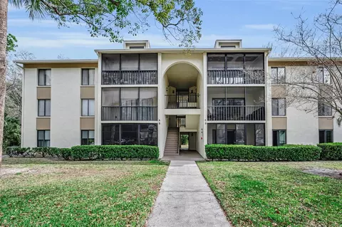 3232 Lake Pine Way E #C1, Tarpon Springs, FL 34688