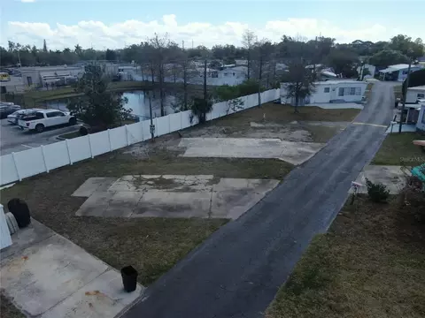 6720 Park Blvd N #20, Pinellas Park, FL 33781