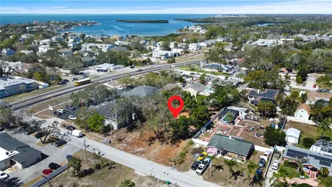 Robin Avenue, Palm Harbor, FL 34683