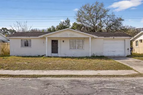 3548 Blossom Lake Dr, Holiday, FL 34691