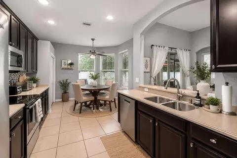 Kitchen - 10207 Avelar Ridge Dr, Riverview, FL 33578 photo 2 of 2