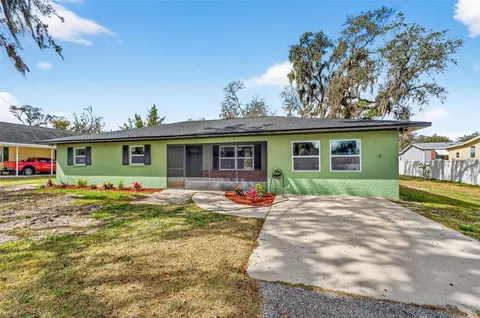 4221 Burrows Rd, Zephyrhills, FL 33542
