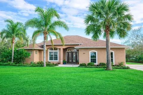 1018 Lightfoot Rd, Wimauma, FL 33598