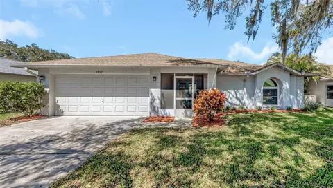 3957 Tarpon Pointe Cir, Palm Harbor, FL 34684