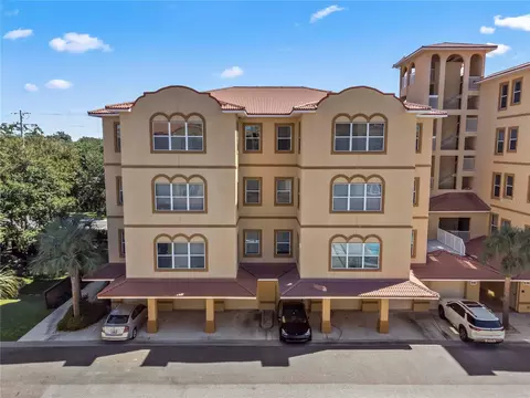 642 Wells Ct #402, Clearwater, FL 33756