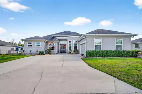 1614 Prairie Blossom Dr, Lakeland, FL 33810