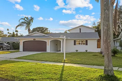 5700 Venetian Blvd NE, Saint Petersburg, FL 33703