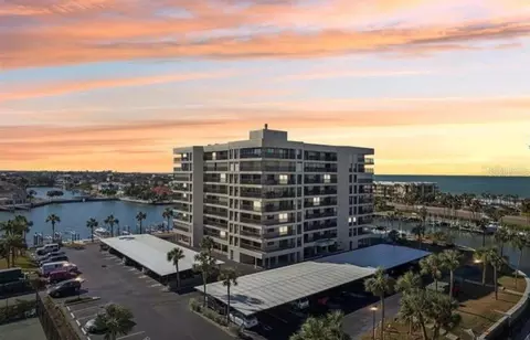 1651 Sand Key Estates Ct #52, Clearwater, FL 33767
