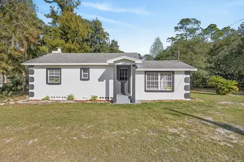 45806 Lake St, Paisley, FL 32767