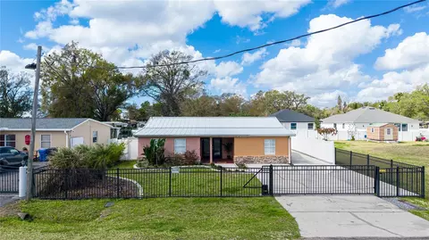 3511 S 76th St, Tampa, FL 33619