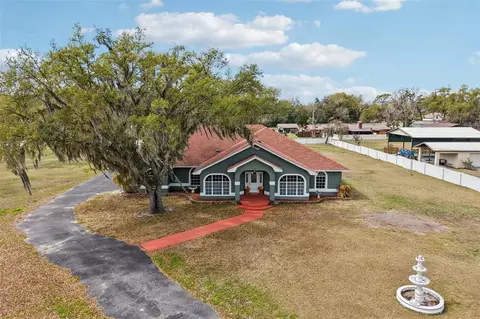 7026 Pinehaven Dr, Lakeland, FL 33810