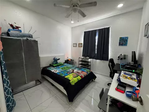 Bedroom - 10130 Spring Hill Dr, Spring Hill, FL 34608 photo 3 of 4