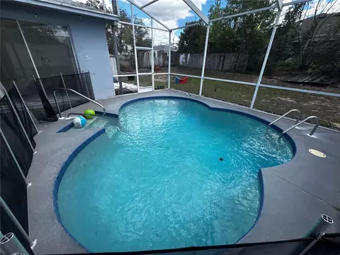 Exterior - 10130 Spring Hill Dr, Spring Hill, FL 34608 photo 11 of 15