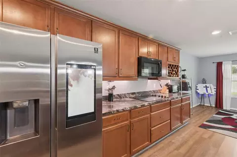 Kitchen - 4248 Moon Shadow Loop, Mulberry, FL 33860 photo 4 of 5