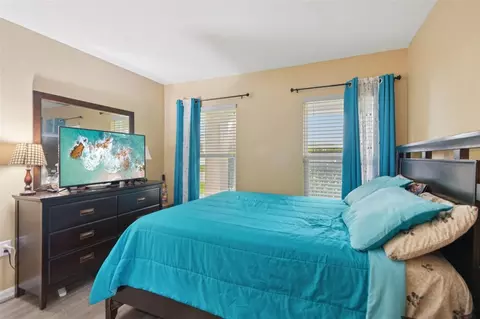 Bedroom - 4248 Moon Shadow Loop, Mulberry, FL 33860 photo 9 of 10