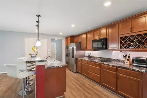 Kitchen - 4248 Moon Shadow Loop, Mulberry, FL 33860 photo 5 of 5