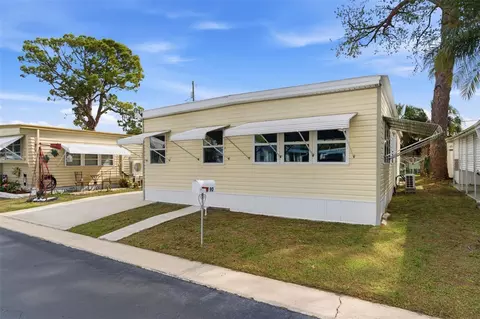 7803 46th Ave N #90, Saint Petersburg, FL 33709