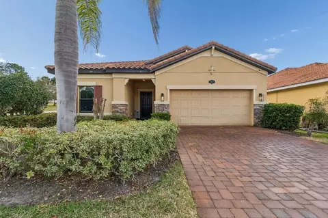 3987 Sunset Lake Dr, Lakeland, FL 33810