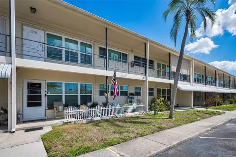4153 58th St N #176, Kenneth City, FL 33709