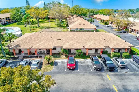 13250 Ridge Rd #10-4, Largo, FL 33778
